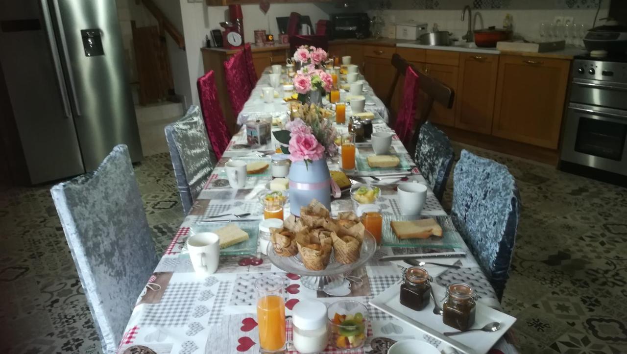 La Gerbaudiere Chambres&Table D Hotes Proche Mont Saint Michel Cuisine Maison Notre-Dame-du-Touchet Екстер'єр фото